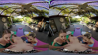 Get Turned On By A Blonde Babe'S Yoga Moves In Virtual Reality