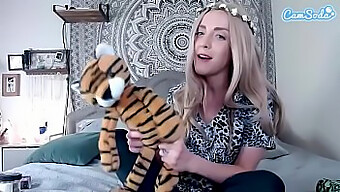 Camsoda'S Rendition Of Tiger King Parody Featuring Carol Baskin And Joe Exotic