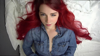 Une Magnifique Rousse Éprouve Un Plaisir Intense Dans Une Vidéo Solo Pov