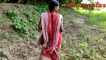 Aventure Sexuelle En Plein Air D'Une Femme Au Foyer Indienne