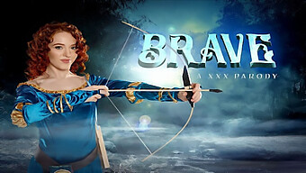 เจ้าหญิงวัยรุ่นผมร้อน Brave Merida ต้อนรับอวัยวะเพศชายขนาดใหญ่อย่างกระตือรือร้น