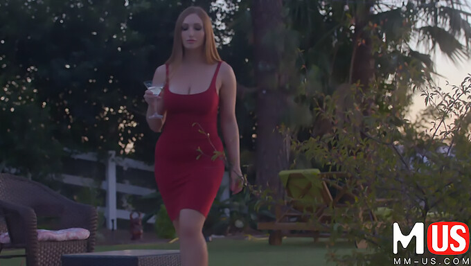 El Erótico Viaje De 18 Años De Skylar Snow Continúa En Este Vídeo Casero